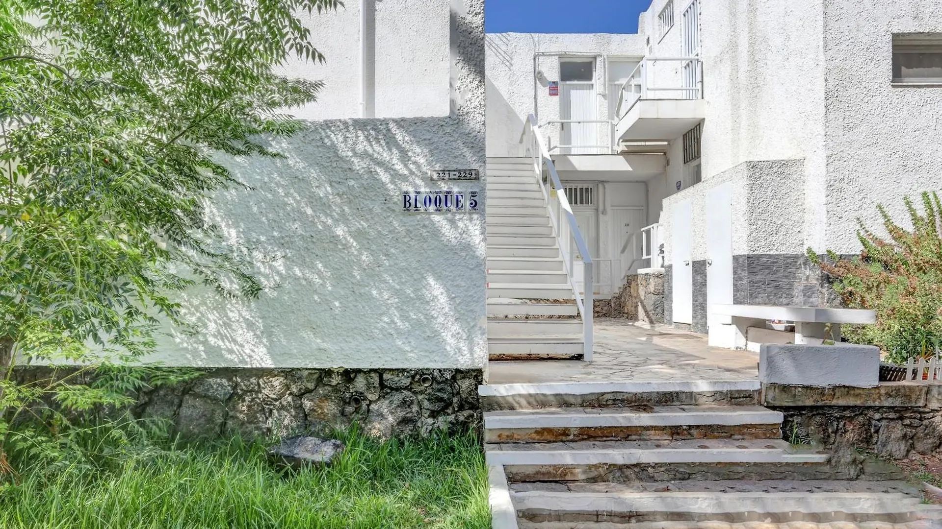 Parrot Paradise Studio, Wifi, Smart Tv, Pool Costa Del Silencio Apartment